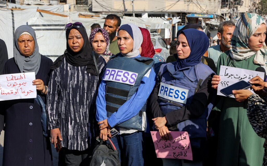 Vision 2017 Đỏ Khám Phá Thế Giới Cá Cược Trực Tuyến & Cơ Hội Thành Công